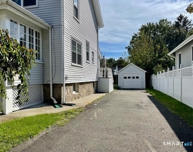31 Faucett Street - Photo Thumbnail 14