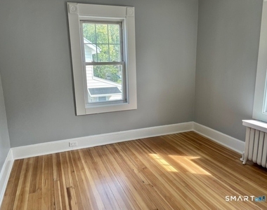 31 Faucett Street - Photo Thumbnail 11