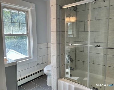 31 Faucett Street - Photo Thumbnail 12