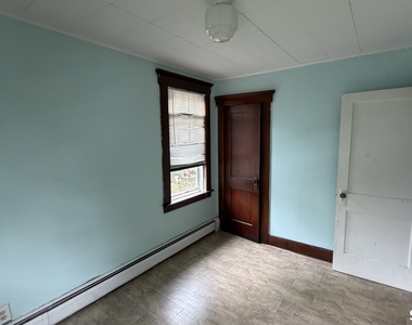 182 Beechwood Avenue - Photo Thumbnail 10