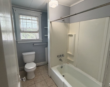 182 Beechwood Avenue - Photo Thumbnail 4