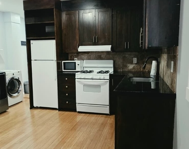 1144 Hancock Avenue - Photo Thumbnail 11