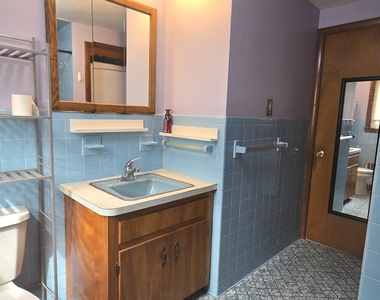 453 Strickland Street - Photo Thumbnail 17