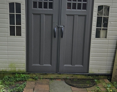 453 Strickland Street - Photo Thumbnail 25