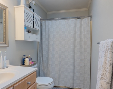 55 Cross Street - Photo Thumbnail 9