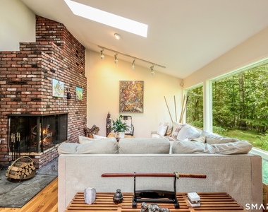 69 Studio Road - Photo Thumbnail 10
