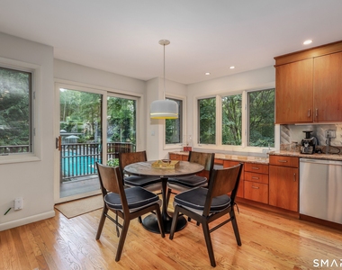 69 Studio Road - Photo Thumbnail 14