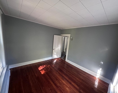 10 Fleming Street - Photo Thumbnail 4