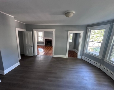 10 Fleming Street - Photo Thumbnail 7