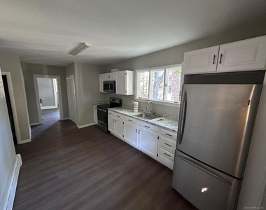 10 Fleming Street - Photo Thumbnail 1