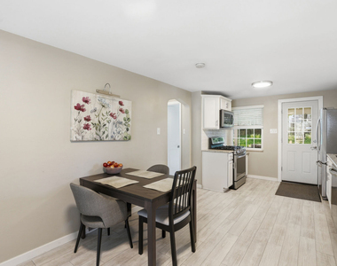 739 Crystal Drive - Photo Thumbnail 8