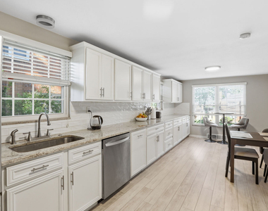 739 Crystal Drive - Photo Thumbnail 6