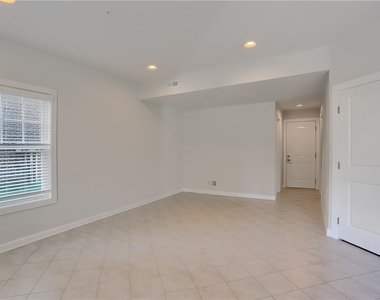 510 Tuscarora Rd - Photo Thumbnail 7