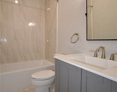 212 Park Pl - Photo Thumbnail 20
