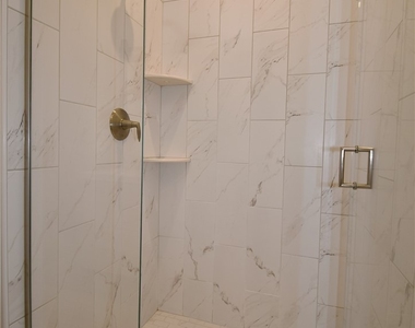 212 Park Pl - Photo Thumbnail 14