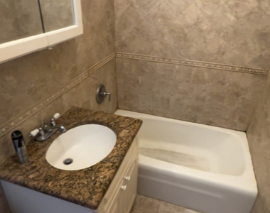 440 East 58th Street - Photo Thumbnail 1