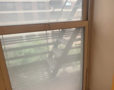 440 East 58th Street - Photo Thumbnail 3