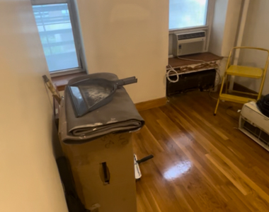 440 East 58th Street - Photo Thumbnail 5