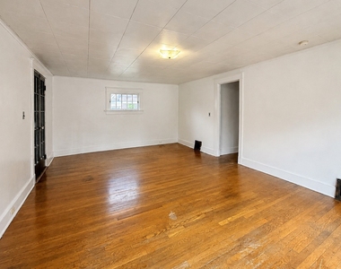 43 Mill Street - Photo Thumbnail 2