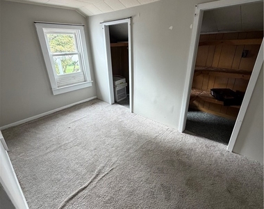 100 E Cayuga Street - Photo Thumbnail 6