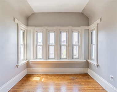 148 Gibbs Street - Photo Thumbnail 3