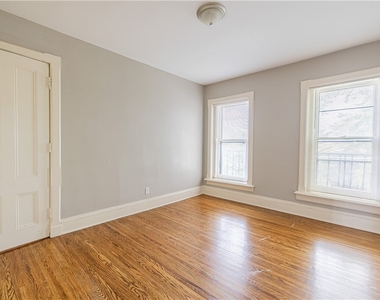 148 Gibbs Street - Photo Thumbnail 7