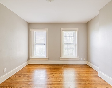 148 Gibbs Street - Photo Thumbnail 8