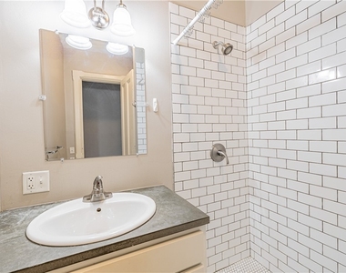 140 Gibbs Street - Photo Thumbnail 10