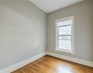 140 Gibbs Street - Photo Thumbnail 9