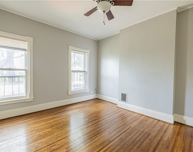 140 Gibbs Street - Photo Thumbnail 7