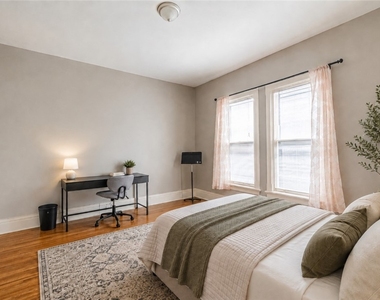 130 Gibbs Street - Photo Thumbnail 2
