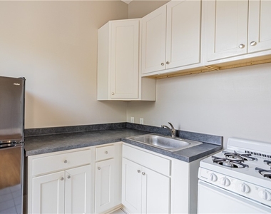 136 Gibbs Street - Photo Thumbnail 12