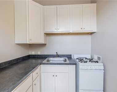 136 Gibbs Street - Photo Thumbnail 13