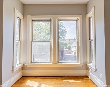 136 Gibbs Street - Photo Thumbnail 7