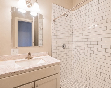 136 Gibbs Street - Photo Thumbnail 14