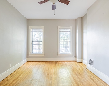 136 Gibbs Street - Photo Thumbnail 9