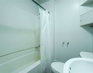 85 Mapledale Street - Photo Thumbnail 10