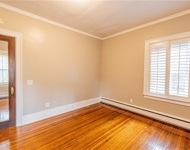 1340 East Avenue - Photo Thumbnail 18