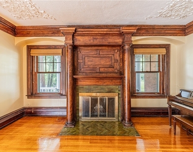 1340 East Avenue - Photo Thumbnail 3