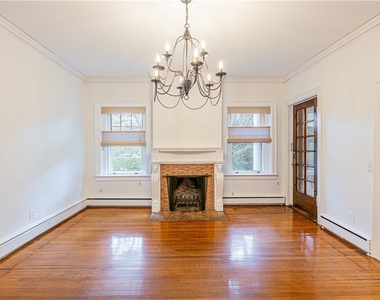 1340 East Avenue - Photo Thumbnail 11