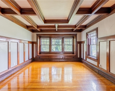 1340 East Avenue - Photo Thumbnail 14