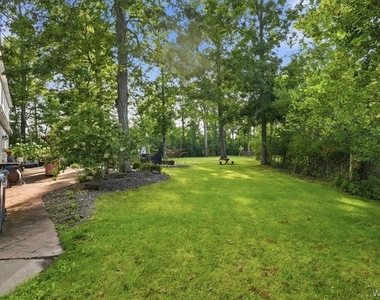 125 Amberwood Drive - Photo Thumbnail 48