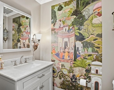 125 Amberwood Drive - Photo Thumbnail 7