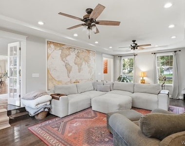 125 Amberwood Drive - Photo Thumbnail 18