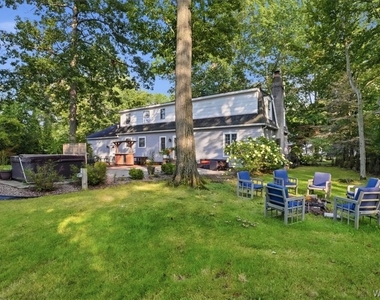 125 Amberwood Drive - Photo Thumbnail 45