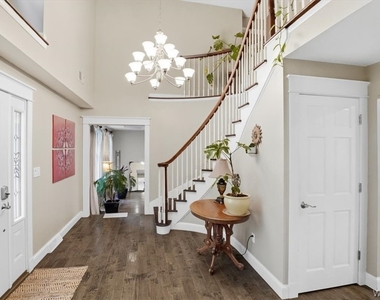 125 Amberwood Drive - Photo Thumbnail 4