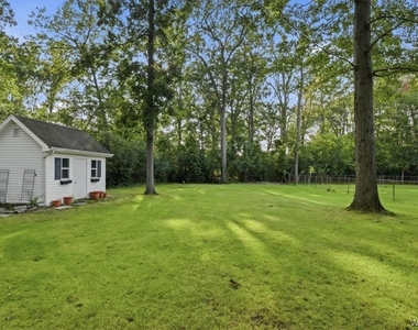 125 Amberwood Drive - Photo Thumbnail 44
