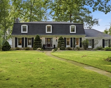 125 Amberwood Drive - Photo Thumbnail 1