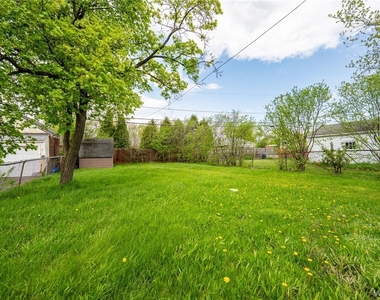 368 Grover Cleveland Highway - Photo Thumbnail 40