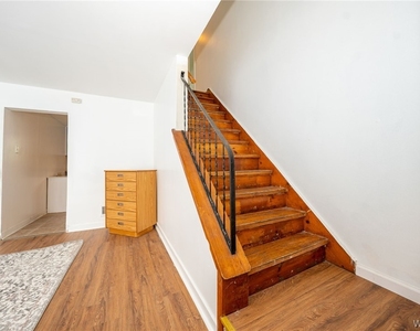 368 Grover Cleveland Highway - Photo Thumbnail 5